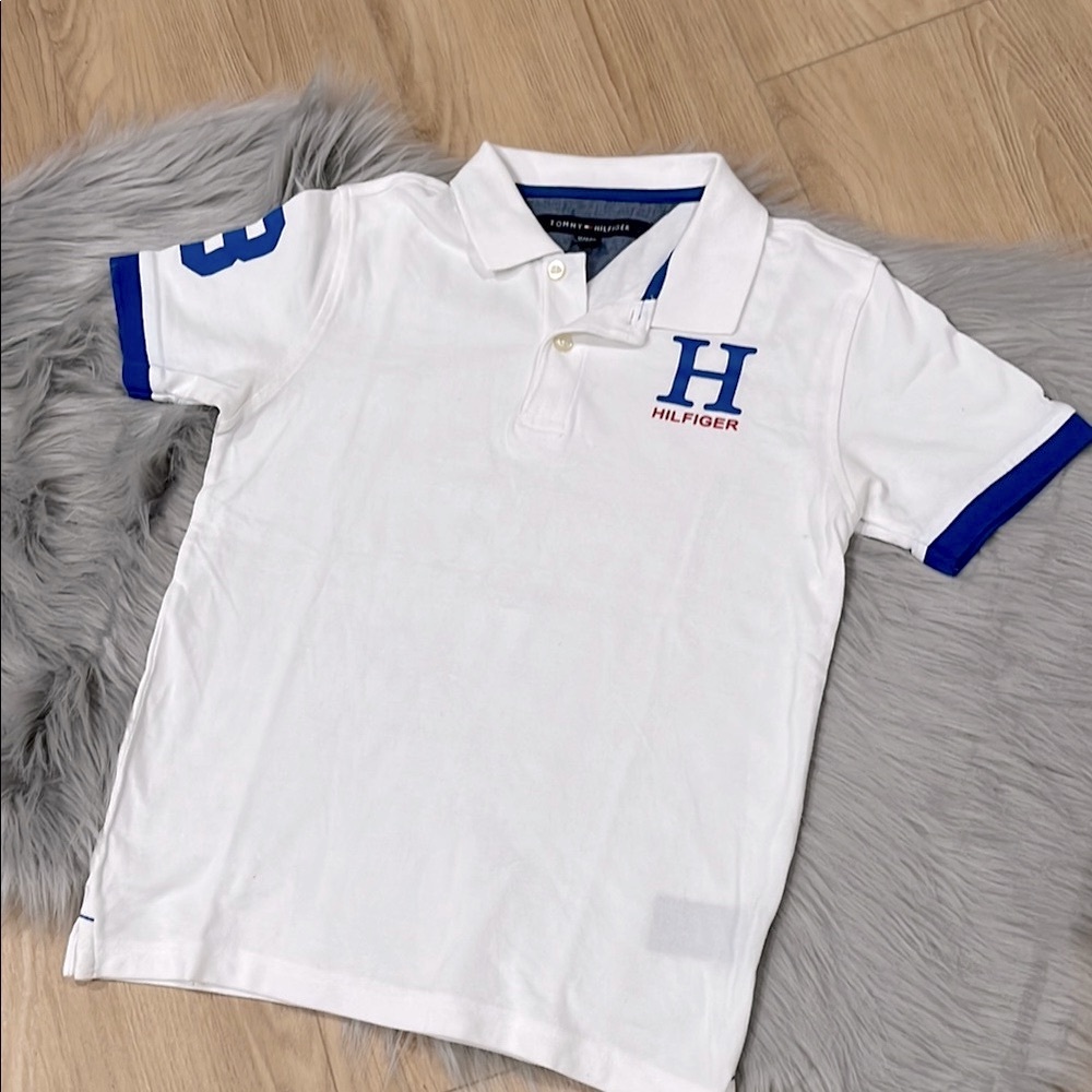 TOMMY HILFIGER White and Blue Polo Shirt Classic Design